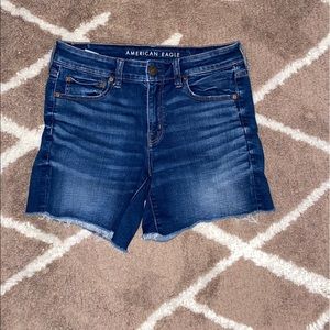 American eagle midi shorts